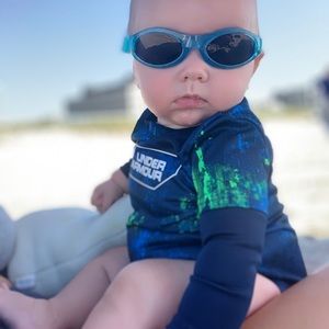 3-6 month underarmour boys rash guard